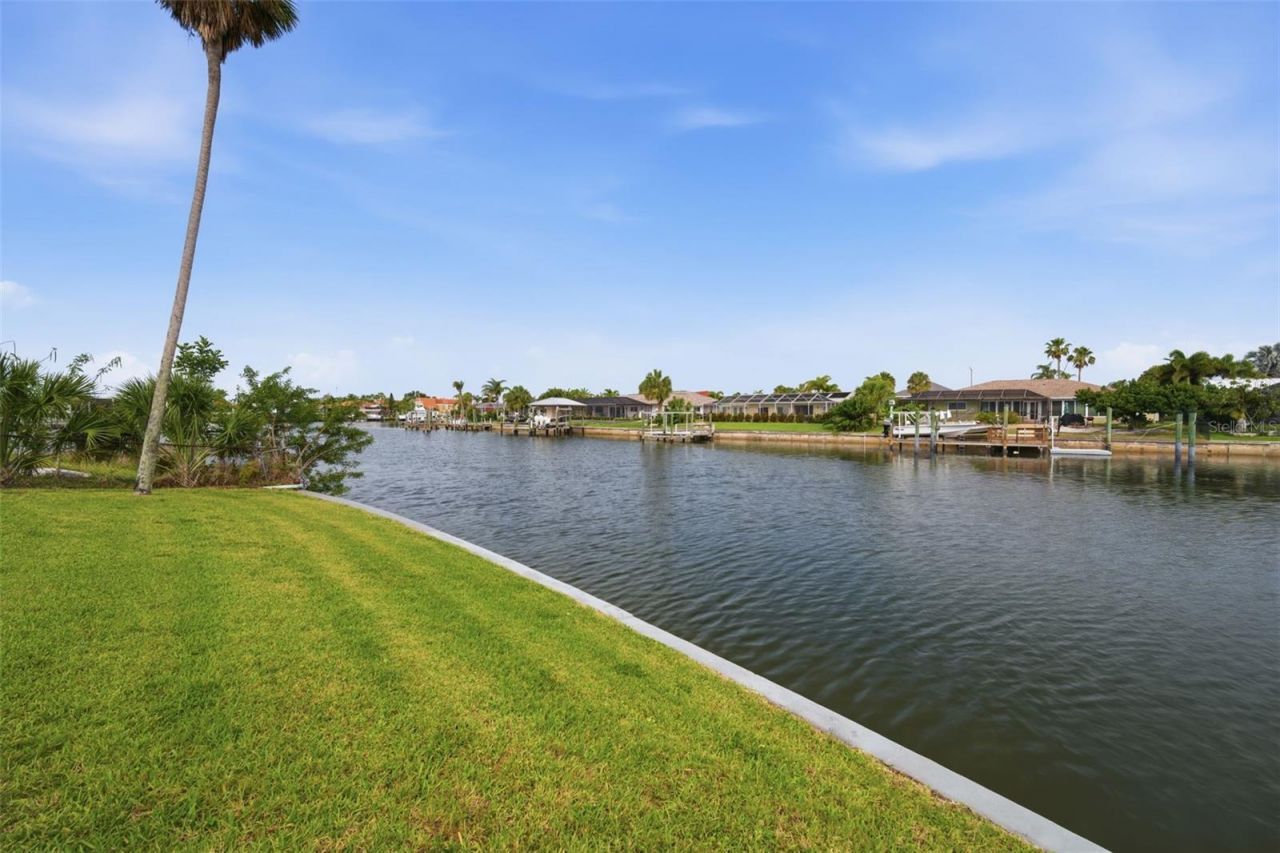 773 Kingston Court, Apollo Beach, FL 33572 Photo