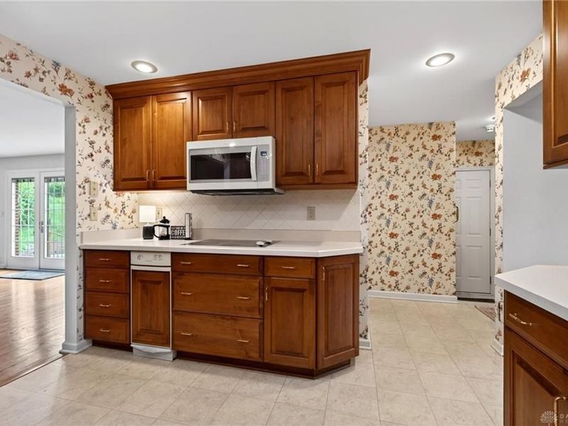3048 Locust Camp Road, Kettering, OH 45419 Photo 17