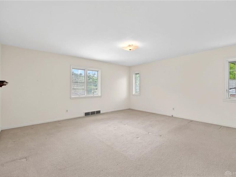 3048 Locust Camp Road, Kettering, OH 45419 Photo 27