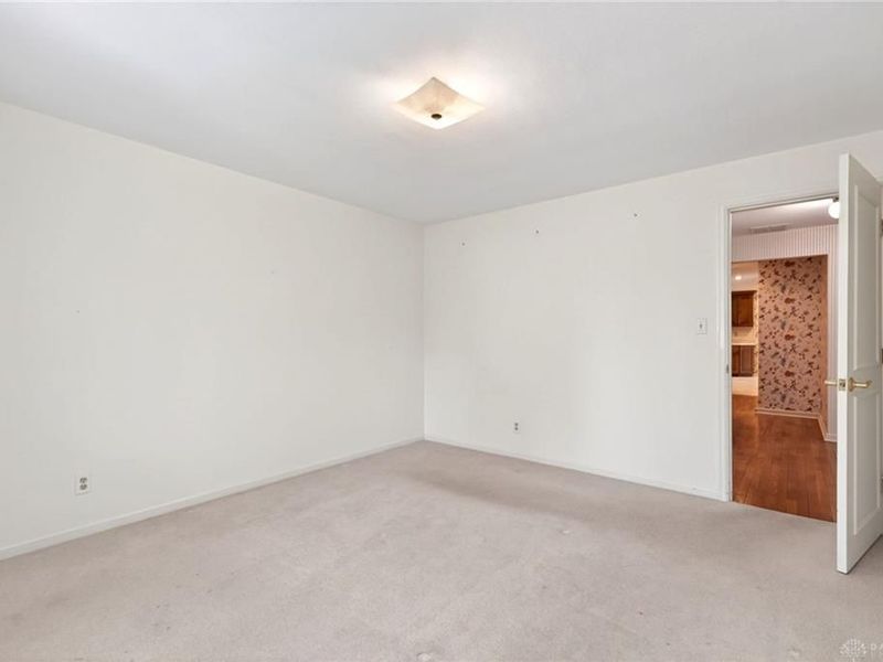 3048 Locust Camp Road, Kettering, OH 45419 Photo 30
