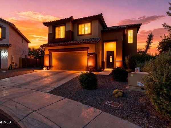 2510 W Steinbeck Court, Anthem, AZ 85086
