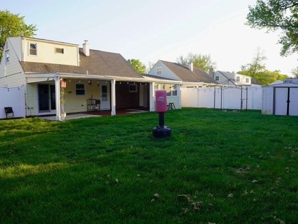 55 W Iselin Pkwy, Woodbridge, NJ 08830