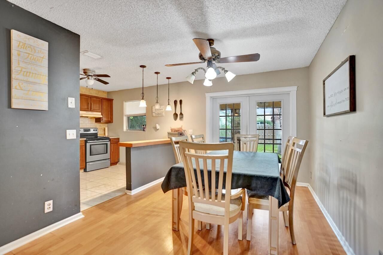 125 Seagull Court, Royal Palm Beach, FL 33411 Photo