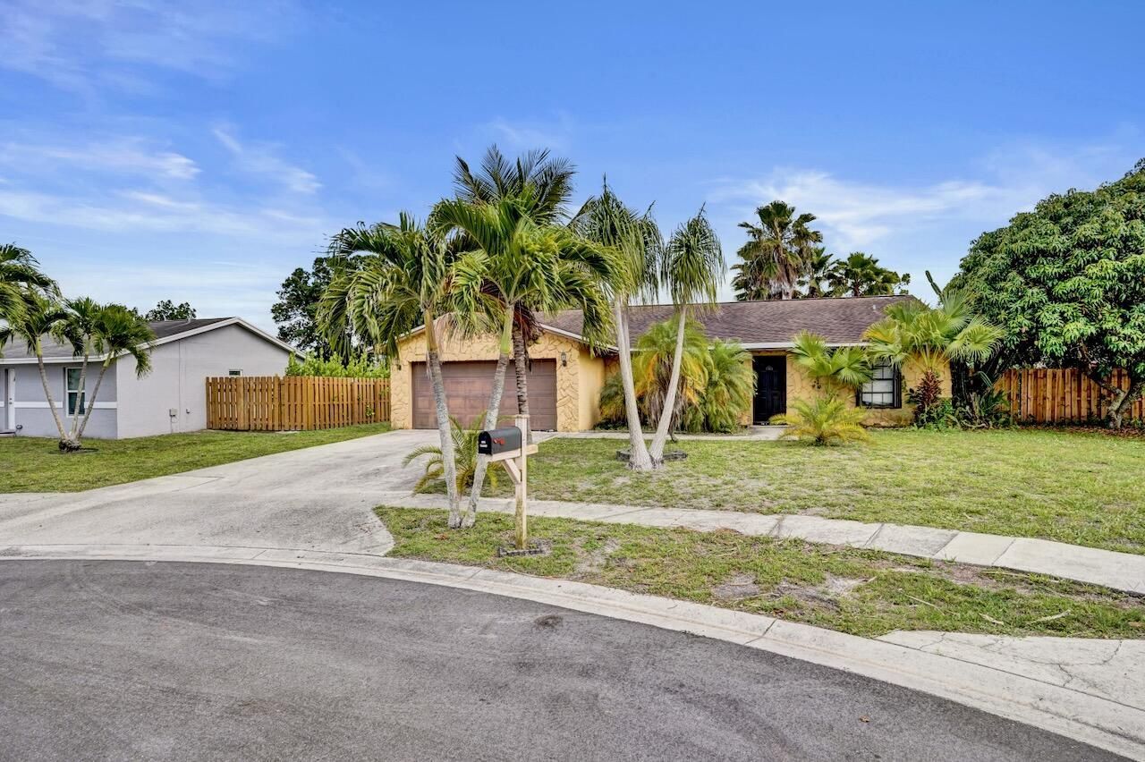 125 Seagull Court, Royal Palm Beach, FL 33411 Photo