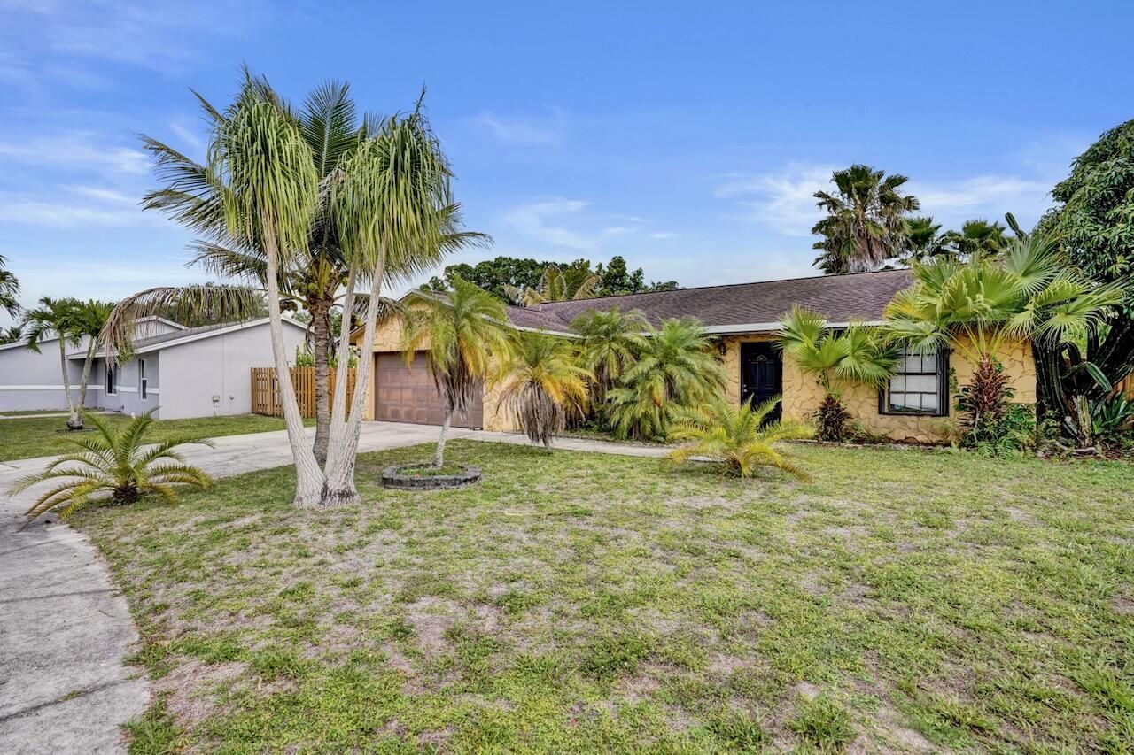 125 Seagull Court, Royal Palm Beach, FL 33411 Photo