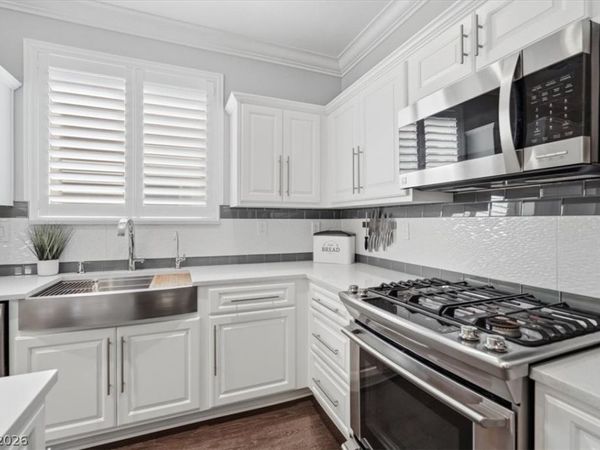 10650 Sand Mountain Avenue, Las Vegas, NV 89166