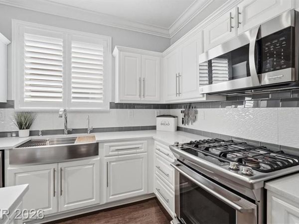 10650 Sand Mountain Avenue, Las Vegas, NV 89166