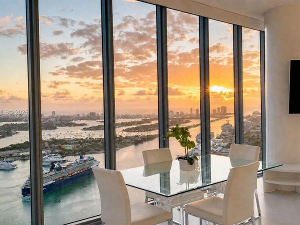 Unit 5608, Miami, FL 33132