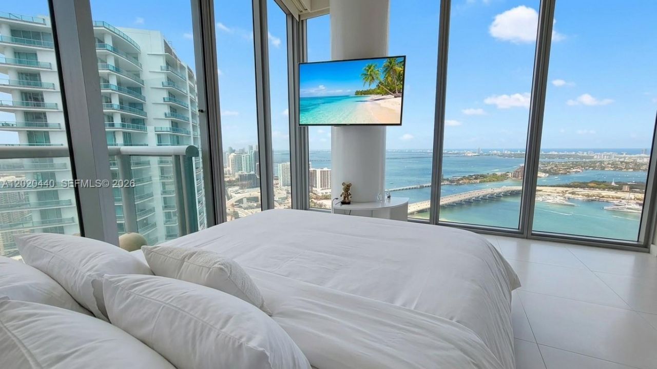 Please Call For Address, Unit 5608, Miami, FL 33132 Photo