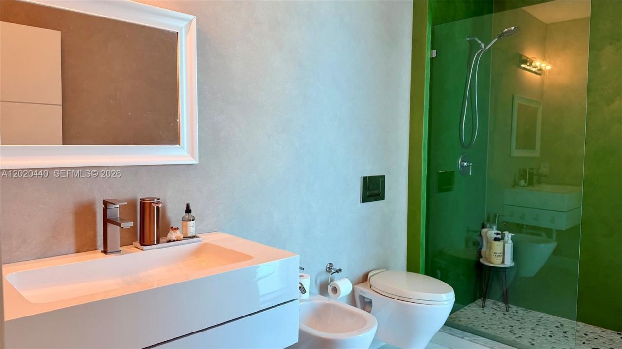 Please Call For Address, Unit 5608, Miami, FL 33132 Photo