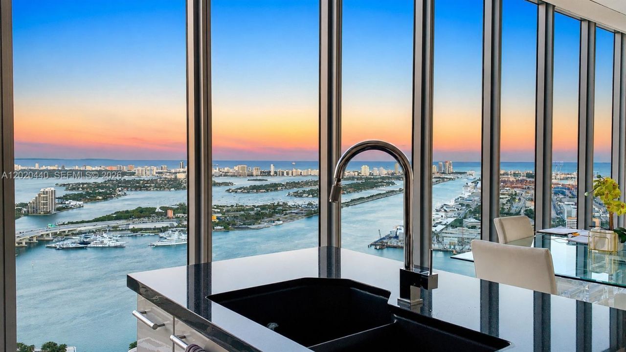 Please Call For Address, Unit 5608, Miami, FL 33132 Photo