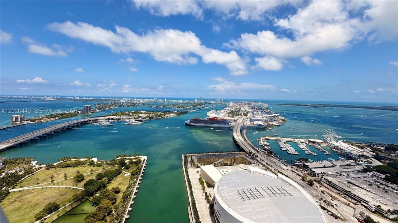 Please Call For Address, Unit 5608, Miami, FL 33132 Photo