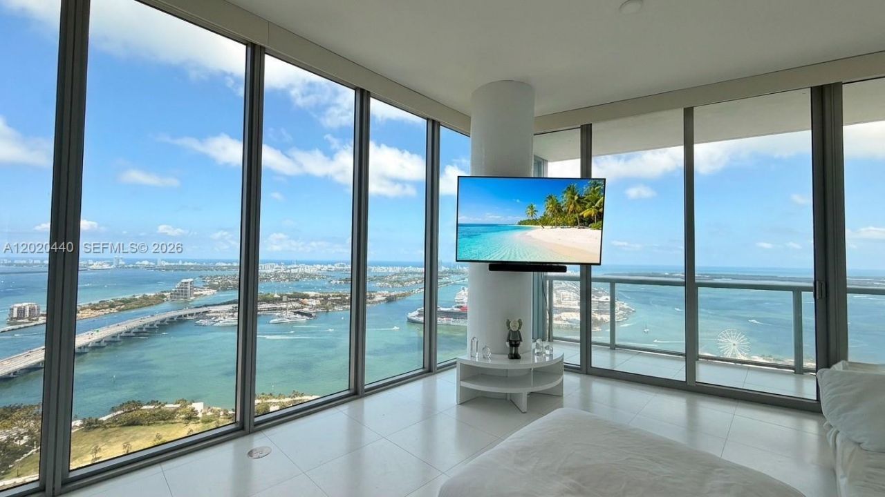 Please Call For Address, Unit 5608, Miami, FL 33132 Photo