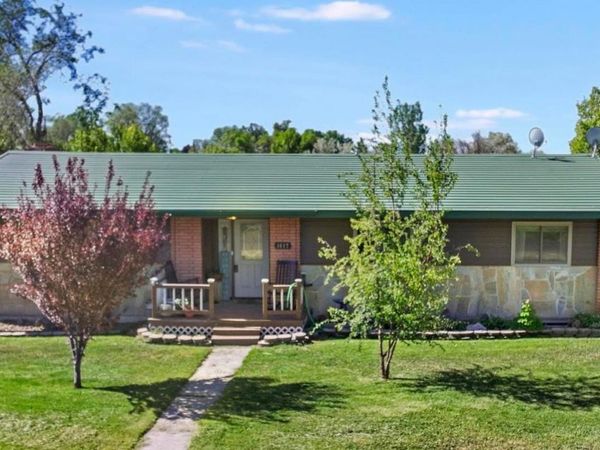 1617 9th Ave E, Gooding, ID 83330