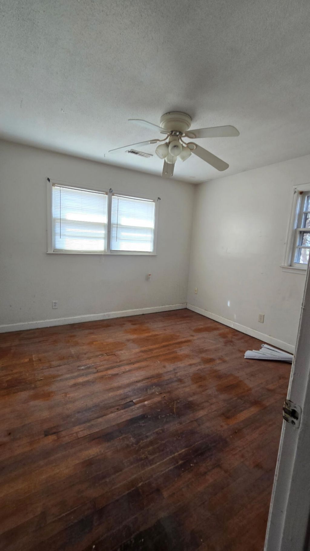 421 Sarah Drive Photo 7