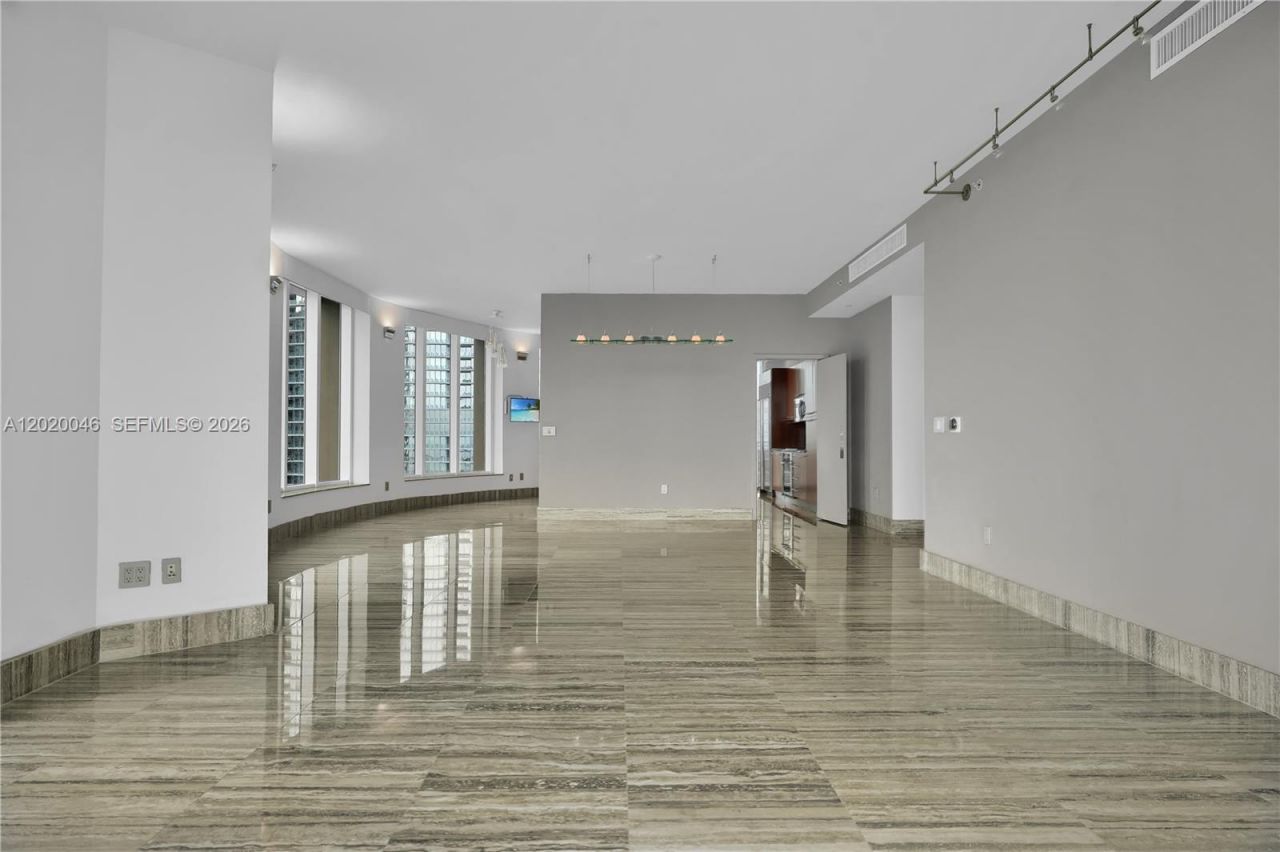 901 Brickell Key Blvd , Unit 3204, Miami, FL 33131 Photo