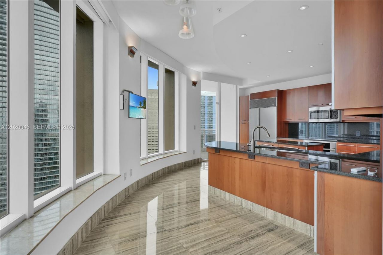 901 Brickell Key Blvd , Unit 3204, Miami, FL 33131 Photo