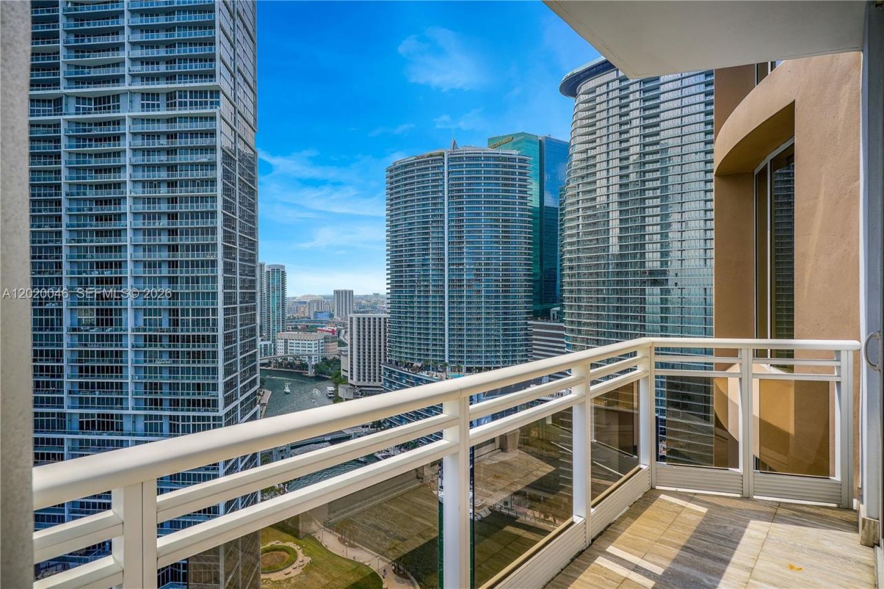 901 Brickell Key Blvd , Unit 3204, Miami, FL 33131 Photo
