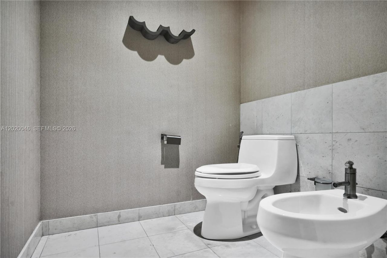 901 Brickell Key Blvd , Unit 3204, Miami, FL 33131 Photo