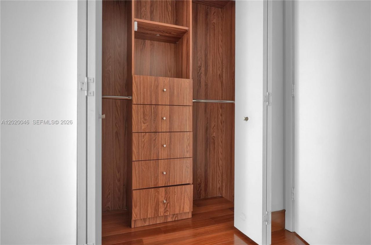 901 Brickell Key Blvd , Unit 3204, Miami, FL 33131 Photo