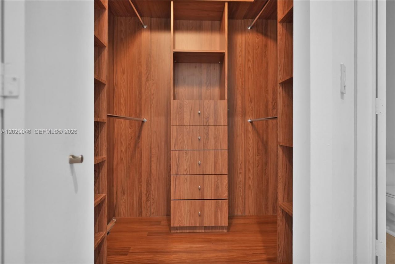 901 Brickell Key Blvd , Unit 3204, Miami, FL 33131 Photo