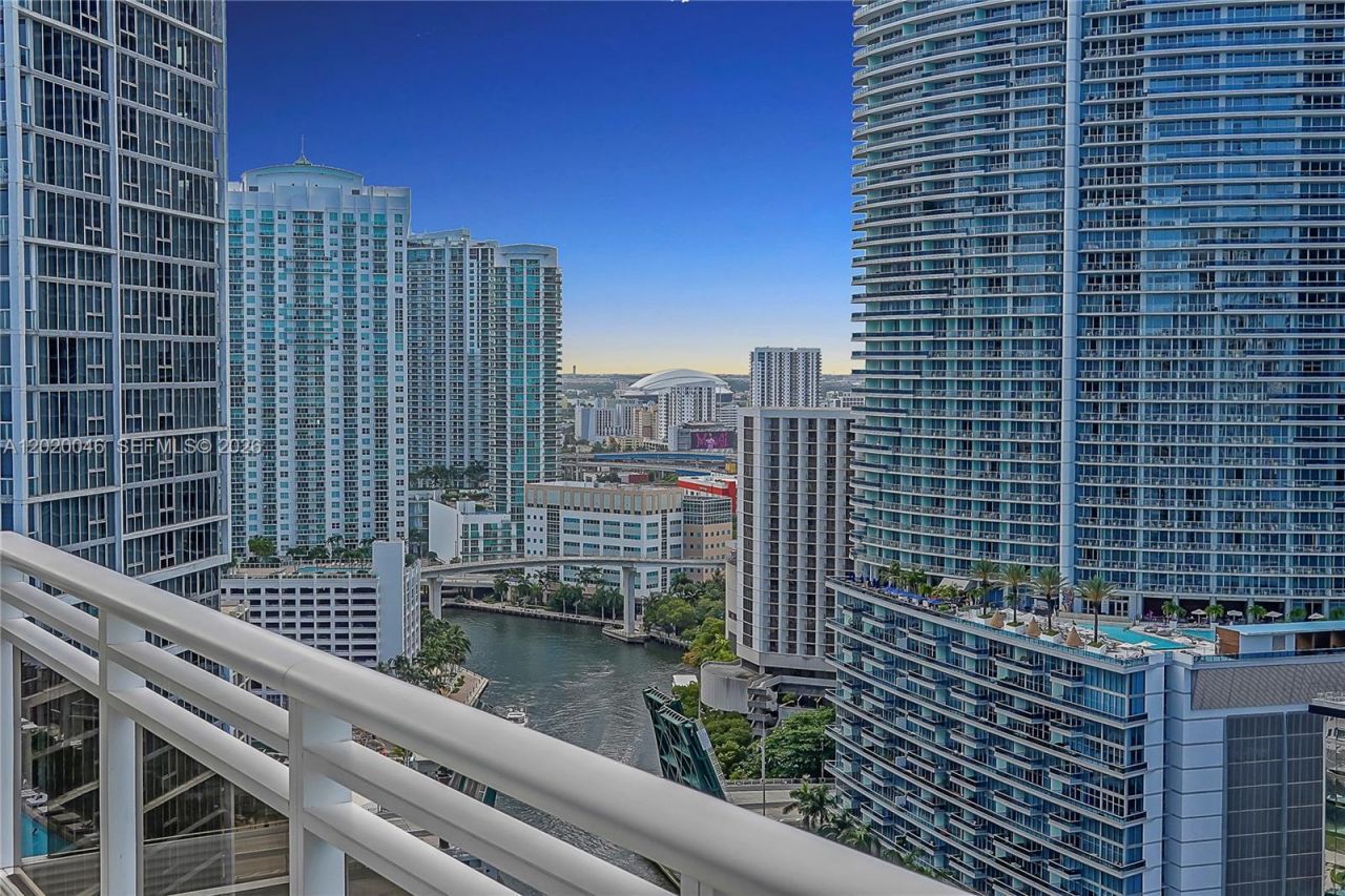 901 Brickell Key Blvd , Unit 3204, Miami, FL 33131 Photo