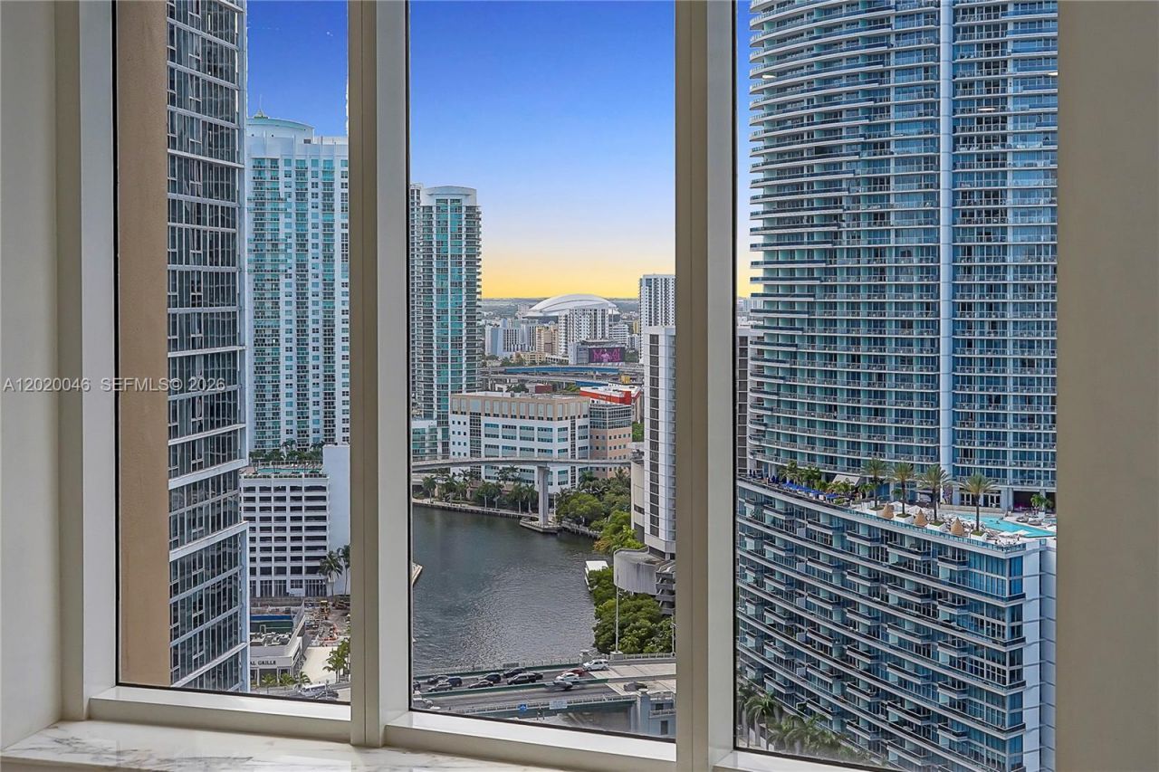 901 Brickell Key Blvd , Unit 3204, Miami, FL 33131 Photo