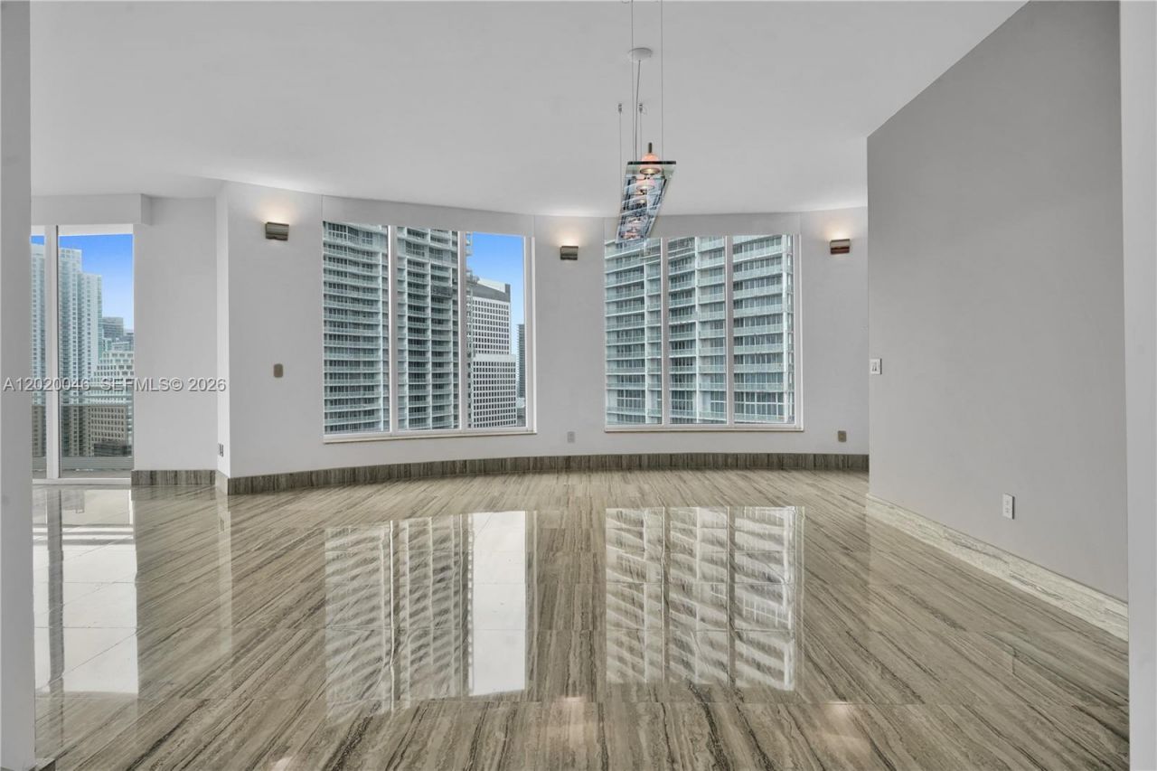 901 Brickell Key Blvd , Unit 3204, Miami, FL 33131 Photo
