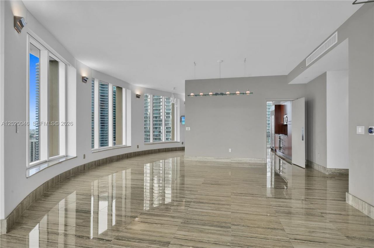 901 Brickell Key Blvd , Unit 3204, Miami, FL 33131 Photo