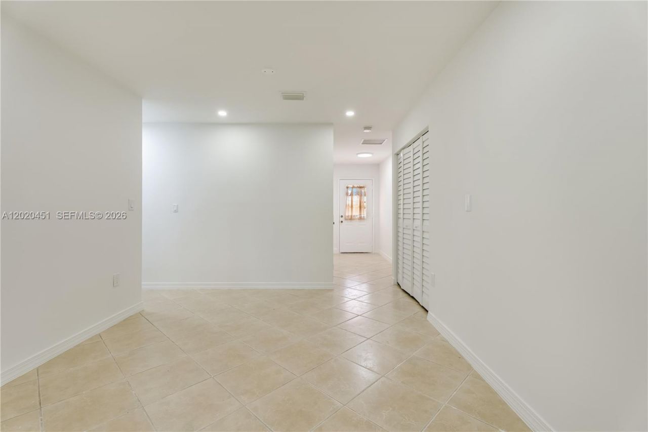 30323 SW 152nd Pl, Homestead, FL 33033 Photo