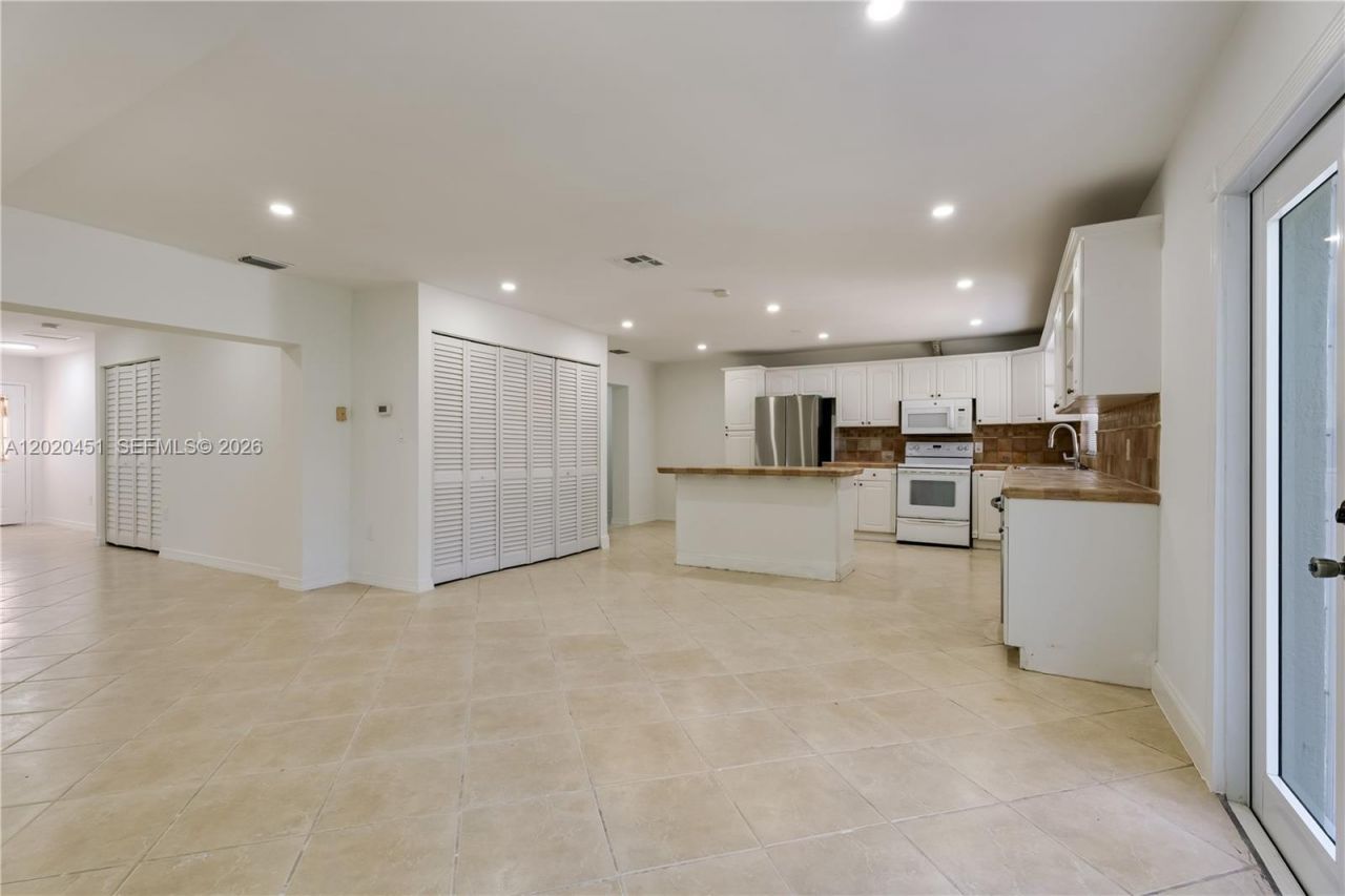 30323 SW 152nd Pl, Homestead, FL 33033 Photo