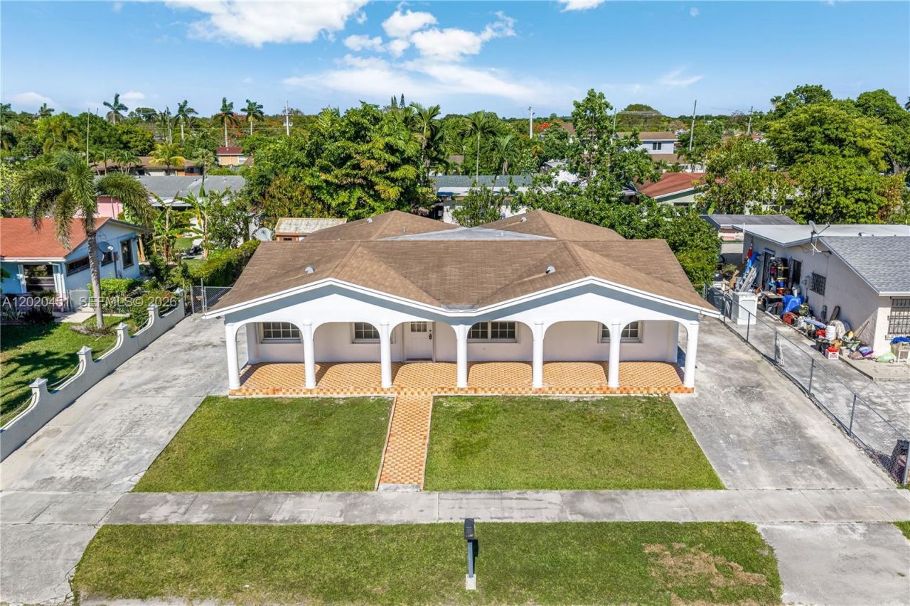 30323 SW 152nd Pl, Homestead, FL 33033 Photo