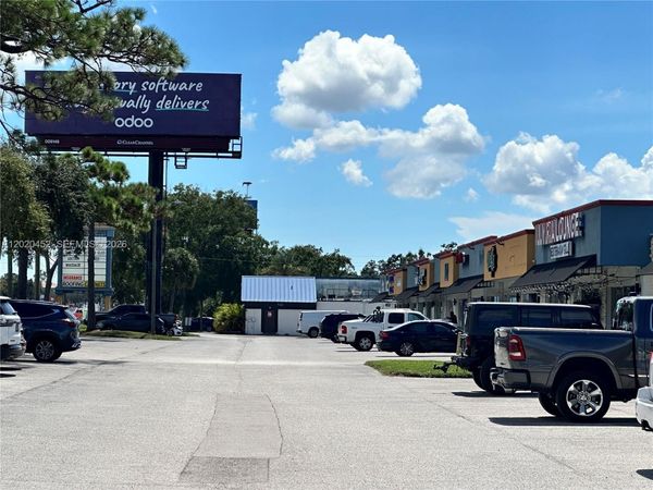 29168 N US HWY 19 , Clearwater, FL 33761