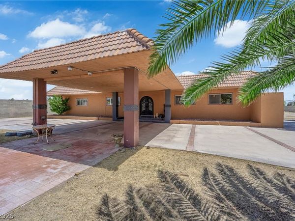 7564 Placid Street , Las Vegas, NV 89123