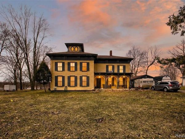 4466 Mill Street , Columbiaville Vlg, MI 48421