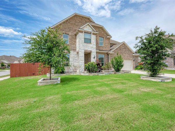 709 Critty LN, Leander, TX 78641