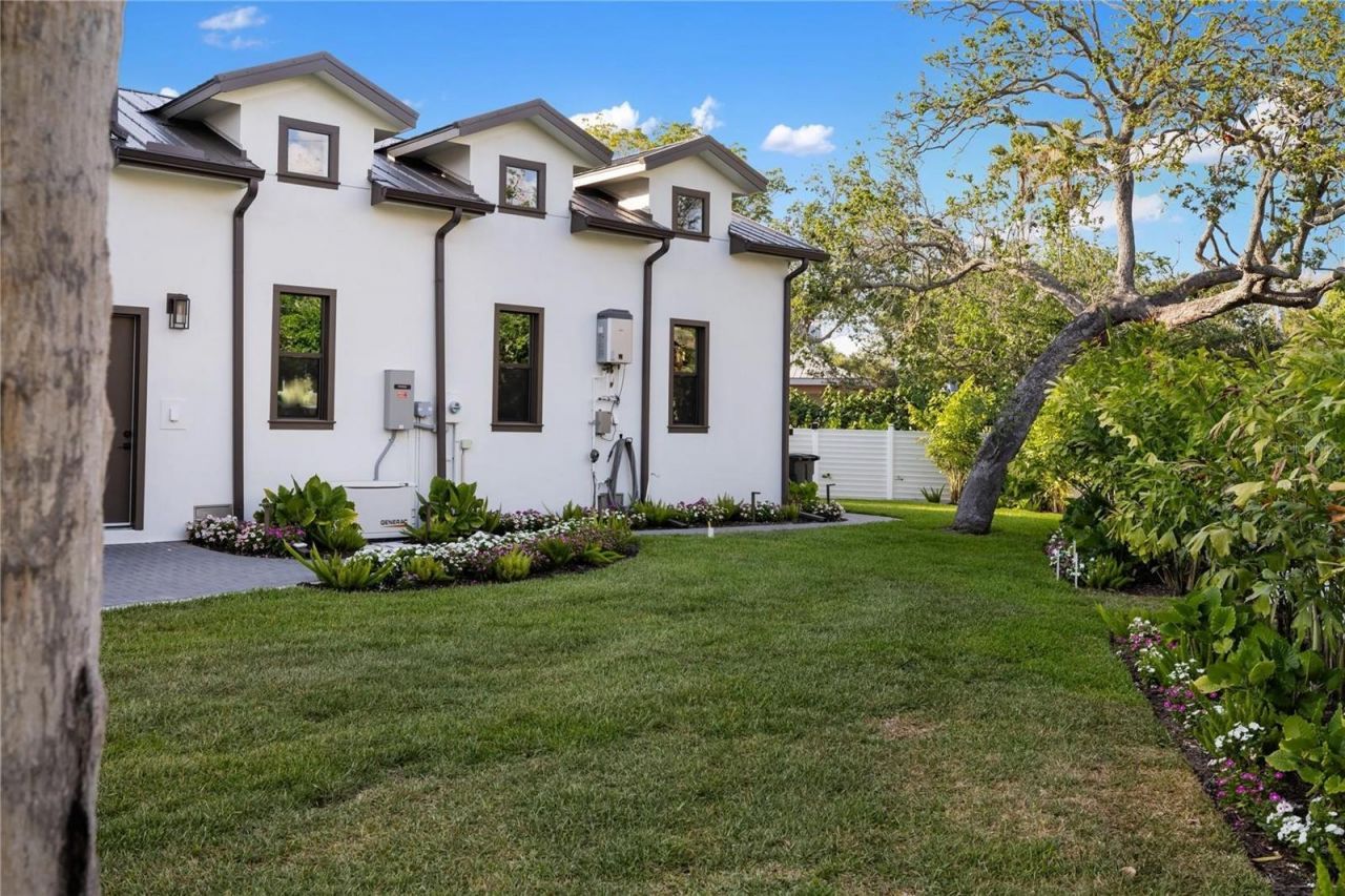 4634 Higel Avenue, Sarasota, FL 34242 Photo