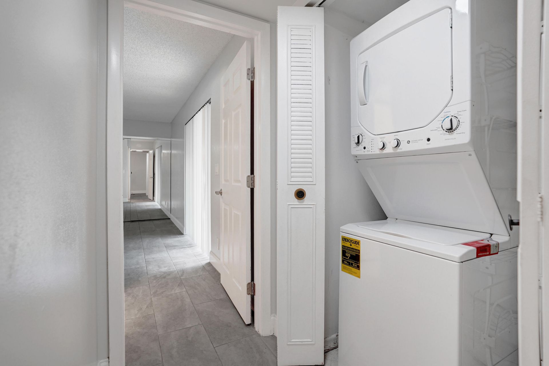 4260 Village Drive, Unit D, Delray Beach, FL 33445 Photo