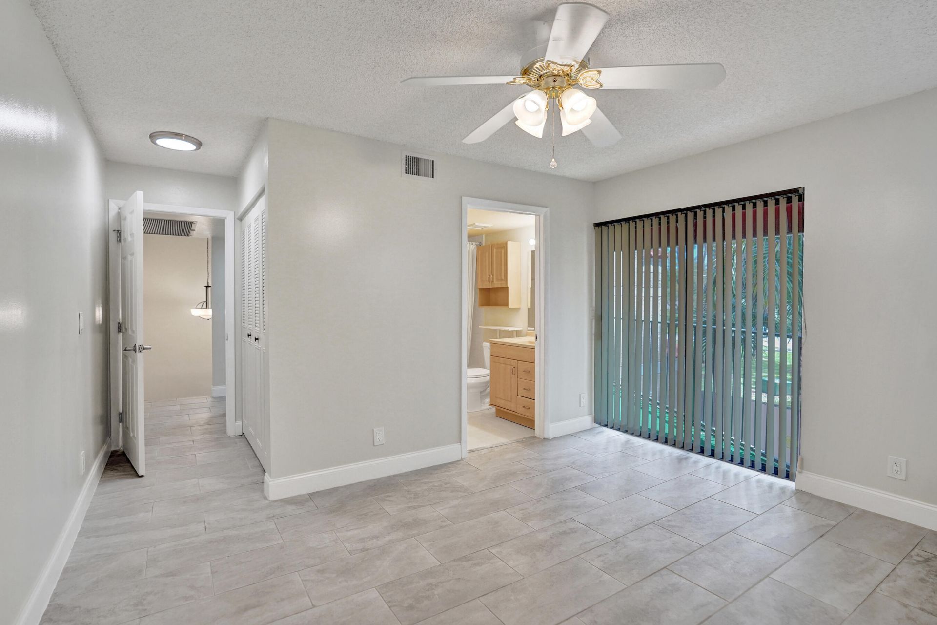 4260 Village Drive, Unit D, Delray Beach, FL 33445 Photo