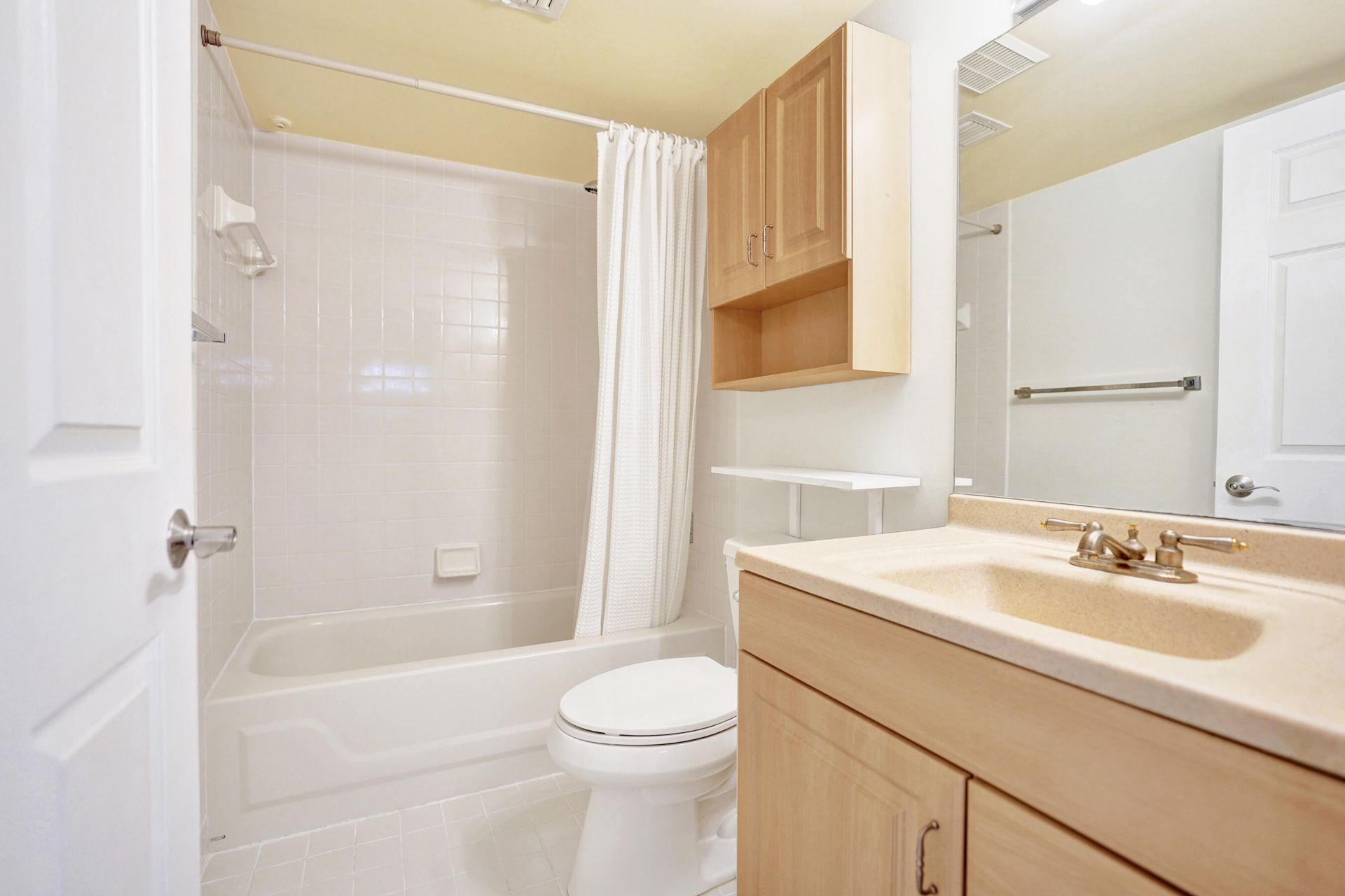 4260 Village Drive, Unit D, Delray Beach, FL 33445 Photo
