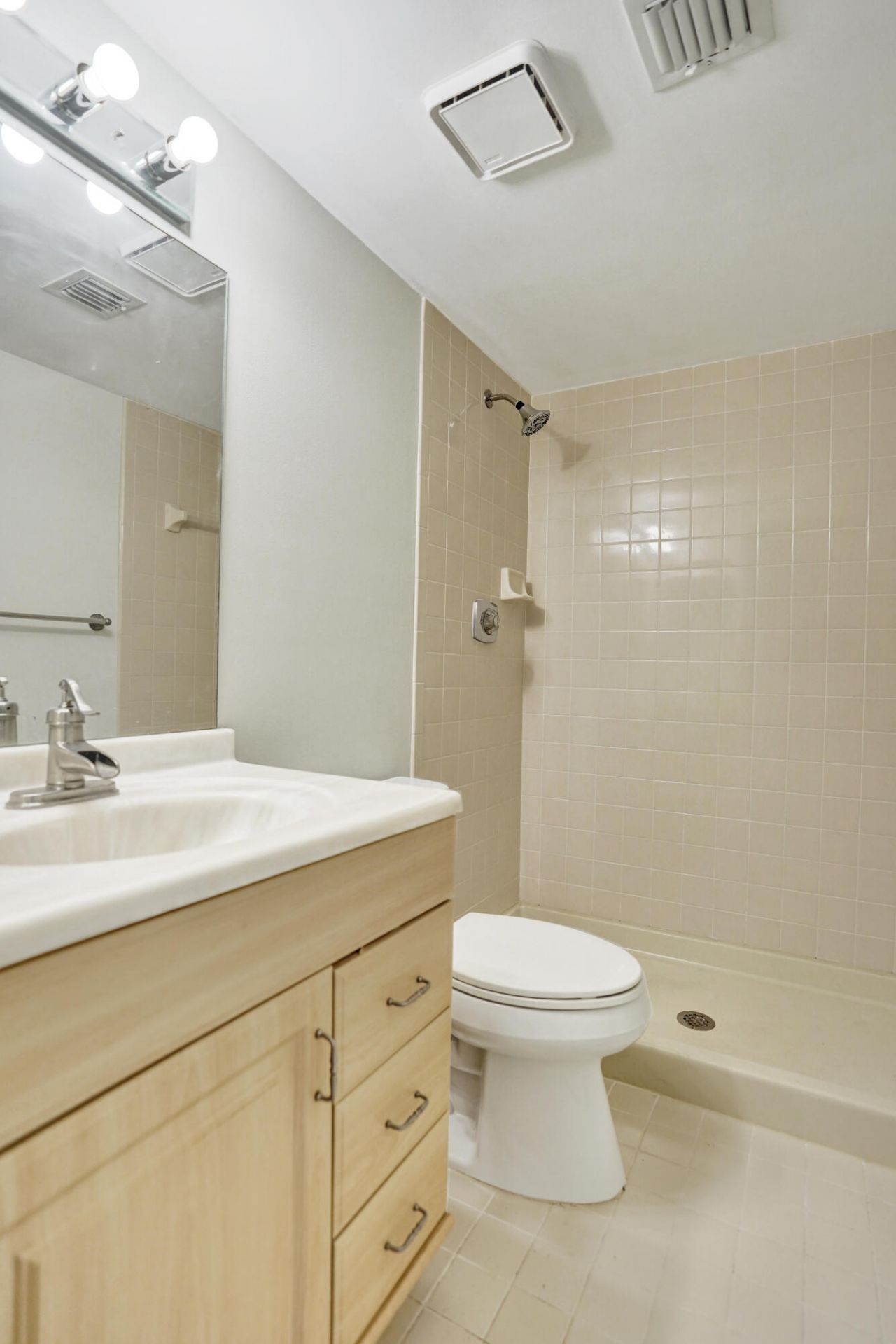 4260 Village Drive, Unit D, Delray Beach, FL 33445 Photo