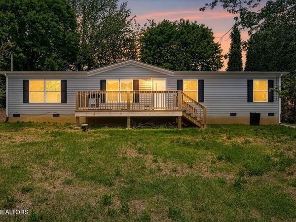 1646 Monroe St, Sweetwater, TN 37874