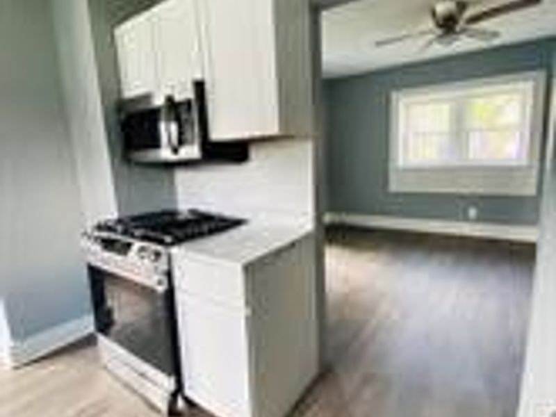 2146 East Avenue, Akron, OH 44314 Photo 4