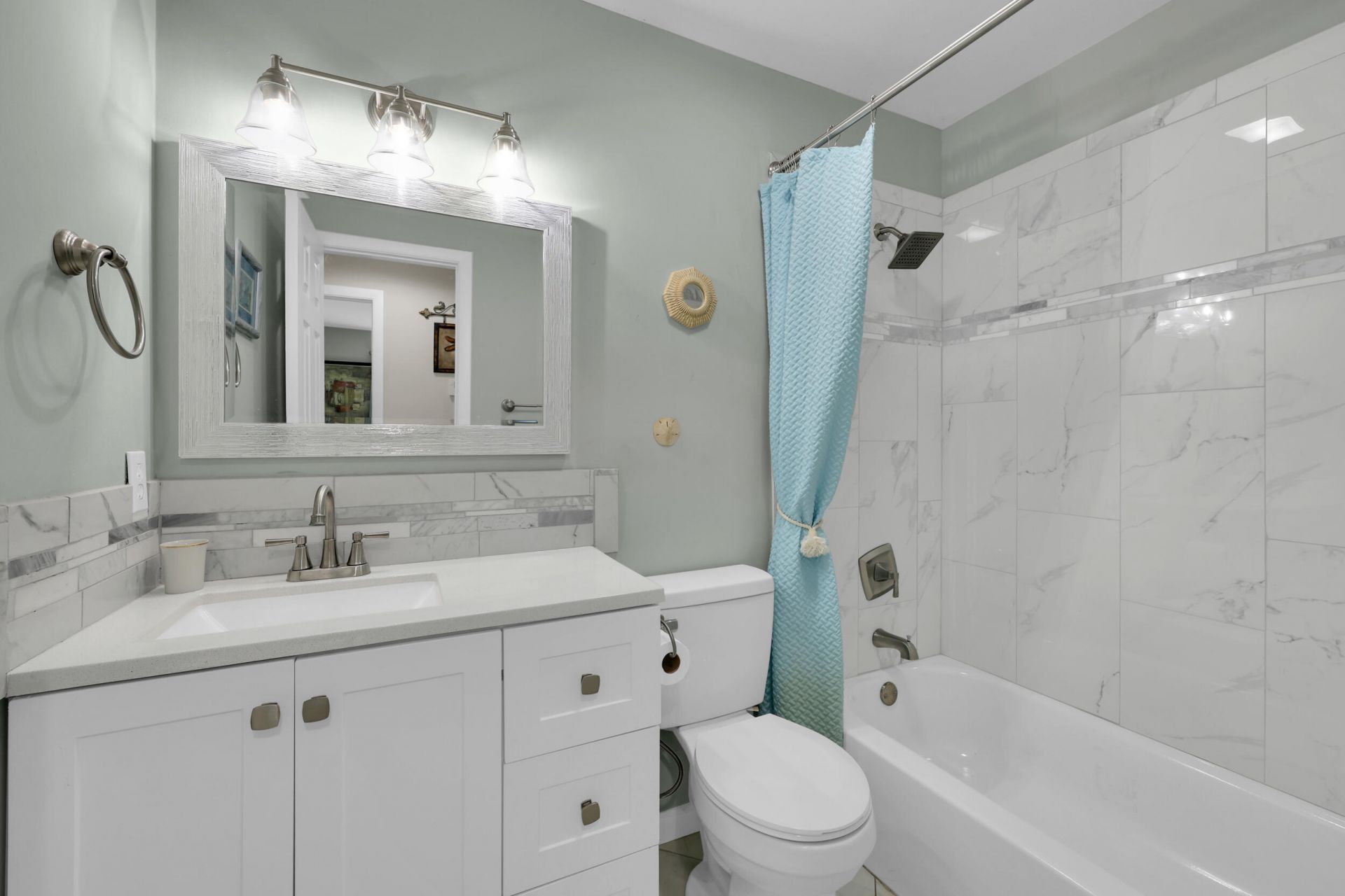 552 SW Eyerly Avenue, Port Saint Lucie, FL 34983 Photo
