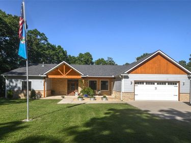 454 Whitetail Road , Kansas, OK 74347
