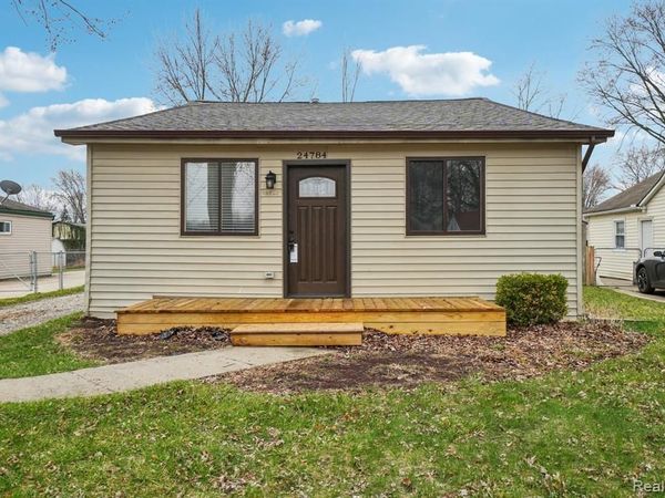 24784 Trombley Street, Harrison Twp, MI 48045