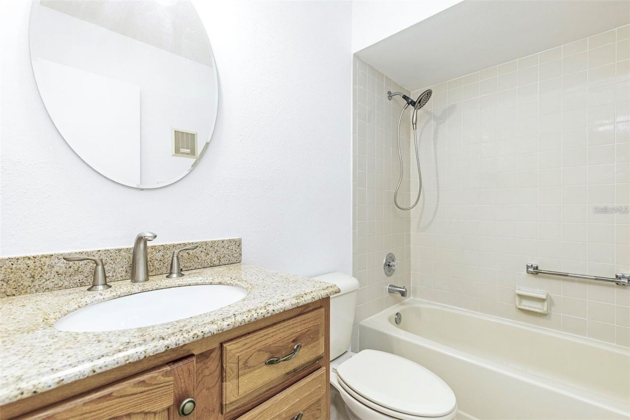 13608 S Village Drive , Unit 7204, Tampa, FL 33618 Photo