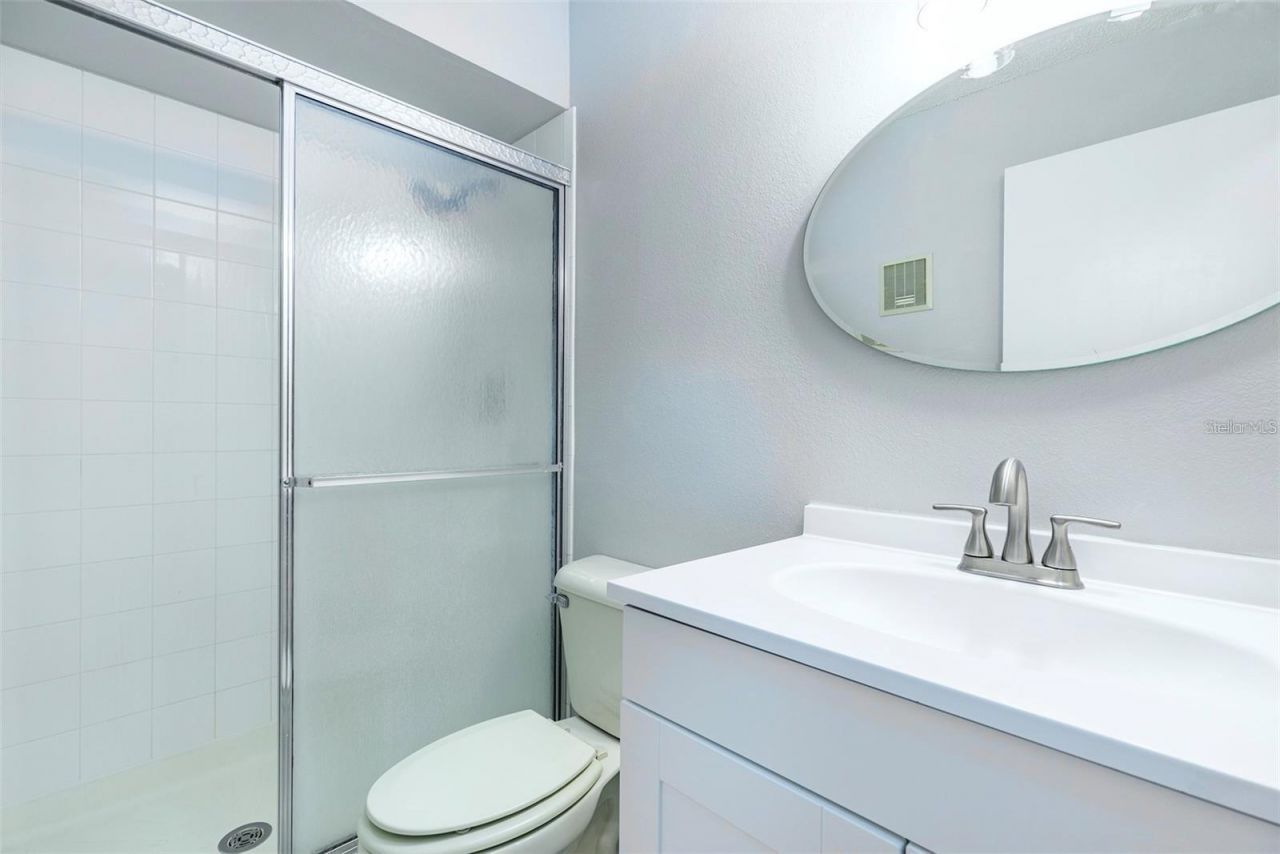 13608 S Village Drive , Unit 7204, Tampa, FL 33618 Photo