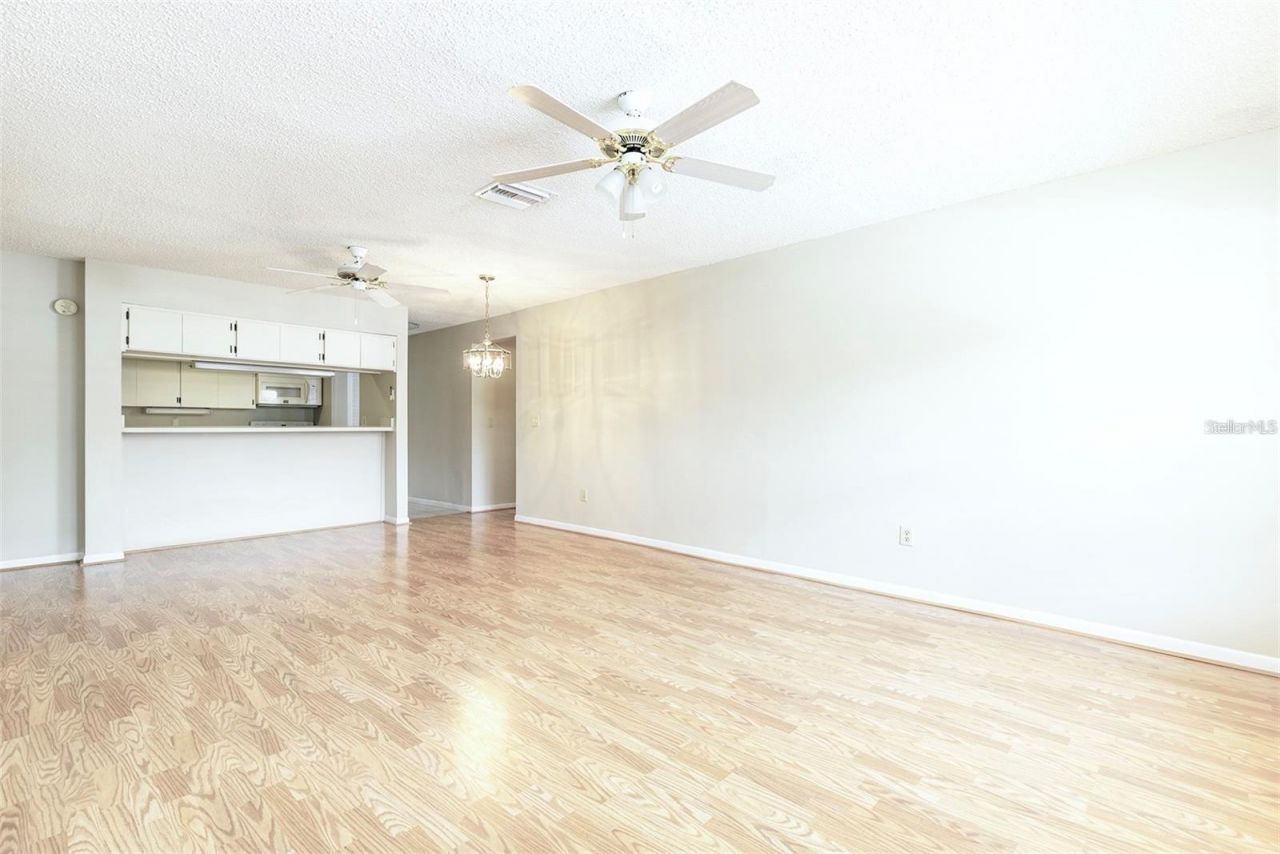 13608 S Village Drive , Unit 7204, Tampa, FL 33618 Photo