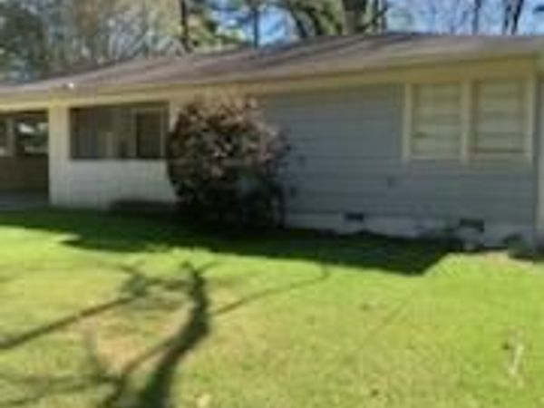 1521 Wilhurst Street, Jackson, MS 39211